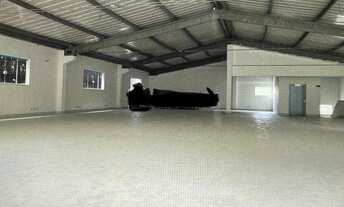 Imagem: Galpão com 878 m² - Elevador - 4 banheiros