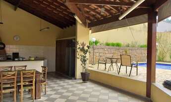 Imagem 3: Casa de condomínio térrea para venda tem 333 metros quadrados com 5 quartos