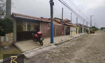 Imagem: Oportunidade casa com 3 dormitórios sendo