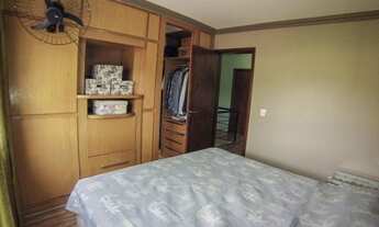 Imagem 5: Casa de condomínio para venda possui 225 metros quadrados com 3 quartos