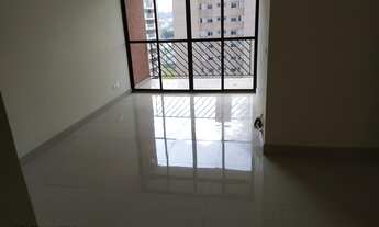 Imagem 1: Apartamento em Alphaville 80m 3 qtos 2 vg Av tucunaré 3.000 cond 710.00