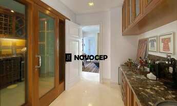 Imagem 4: 5sts. Mansão clássica maravilhosa e impecável! No Coração da GRANJA VIANA - ESPETÁCULO !