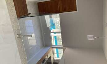 Imagem 3: Casa luxo venda com 220 metros quadrados com 4 quartos , 5 suítes, piscina, churrasqueira