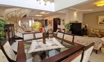 Imagem 7: LINDO SOBRADO COM 3 SUÍTES E PISCINA