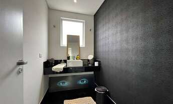 Imagem 2: Casa de condomínio para venda tem 319 metros quadrados com 4 quartos