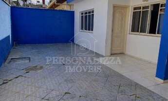 Imagem 2: Casa para venda no Jardim Tamoio, Jundiaí-SP. O imóvel possui 03 dorms.1 suíte. Quintal gr