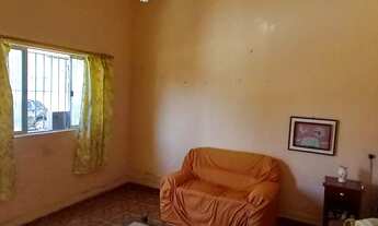 Imagem 2: Casa para venda possui 100 metros quadrados com 2 quartos em Fundação - São Caetano do Sul