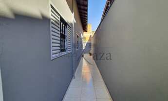 Imagem 4: Casa - 03 dormitórios com Suíte - Bosque dos Ipês - Venda