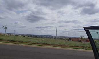 Imagem 3: Venda de Terreno / Padrão na cidade de Araraquara