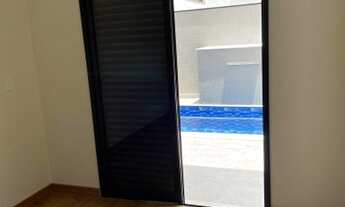 Imagem 6: Casa de condomínio para venda possui 170 metros quadrados com 3 quartos