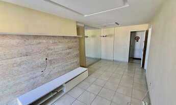 Imagem 2: Prédio Novo, 7º Andar, Sol Manhã, Vista Livre, Vazio, com Armários (Documentação Perfeita