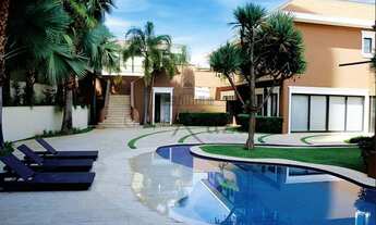 Imagem 2: Casa de condomínio sobrado para venda possui 1180 metros quadrados com 6 quartos