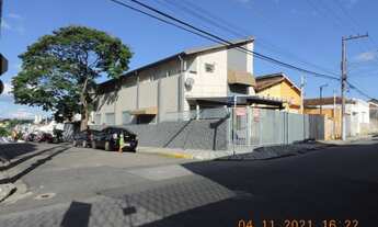 Imagem: Sobrado com 2 pavimentos individualizados