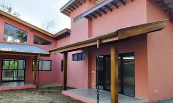 Imagem 2: Térrea para venda com 151 metros quadrados com 3 quartos em Itamambuca - Ubatuba - SP