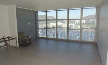 Imagem 3: Praia de Botafogo, Vista Panorâmica, Totalmente Reformado, 2 suítes + dependência reverti