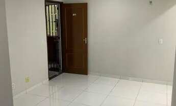 Imagem 3: Chave Prestação Caixa R$ 475,00 2° Andar, Nascente, Porcelanato e Reformado