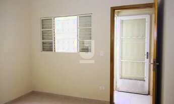 Imagem 7: Casa, área útil 56m², terreno 84 m², 2 dormitórios, 1 banheiro, 2 vagas, Jardim Astúrias I