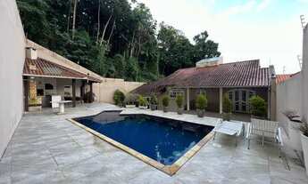 Imagem: Casa 3 suítes com Piscina próximo ao Centro