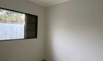 Imagem 6: Linda casa com excelente localização no centro de Piratininga para Venda