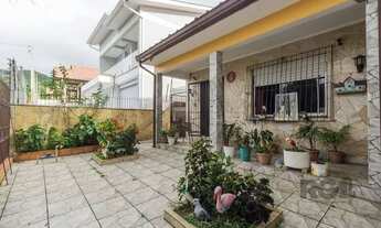 Imagem: Casa de 200m², bairro Jardim Carvalho