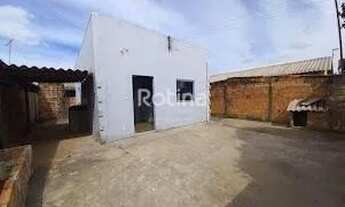 Imagem 2: Casa para aluguel, 4 quartos, 2 vagas, Morumbi - Uberlândia/MG - R$ 1.300,00