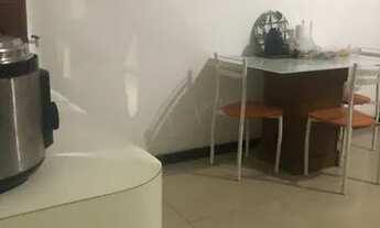 Imagem 6: Alugo quarto, apenas mulher