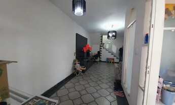 Imagem 3: Sobrado Frontal com 3 Dormitórios e 1 suíte e 6 vagas em Tatuapé