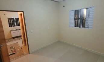 Imagem 2: Aluga uma Casa com Luz já incluso no aluguel, no distrito industrial região ouro verde dic