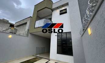 Imagem: CASA SOBRADO COM 03 QUARTOS SENDO 01 SUÍTE