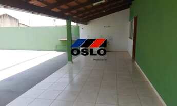 Imagem 2: CASA COM 03 QUARTOS SENDO 01 SUÍTE, GARAGEM PARA 03 PARA CARROS , LOCALIZADA NO CIDADE SAT