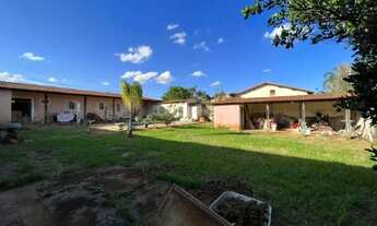 Imagem 2: Excelente lote com casa simples