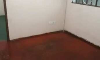 Imagem 4: Casa fundos Casa com 1 dormitório