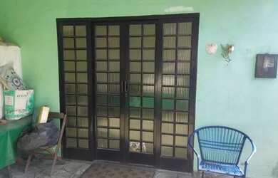 Imagem 7: Excelente residência com baixo custo no Condomínio Campinho, sala espaçosa, 02