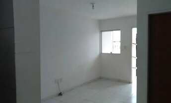 Imagem 2: Casa para Alugar - 2 Quartos, Jardim de Inverno e Quintal Amplo! - Campina Grande