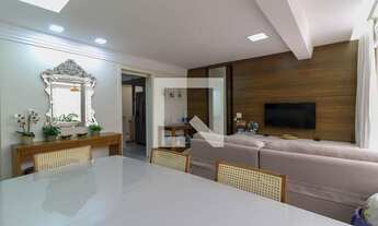 Imagem 2: Apartamento para Aluguel - Floresta, 3 Quartos, 150 m2