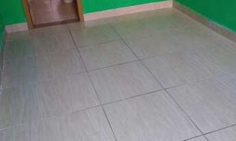 Imagem 5: Casa com suíte, cozinha americana, área de serviço e terraço. Zap