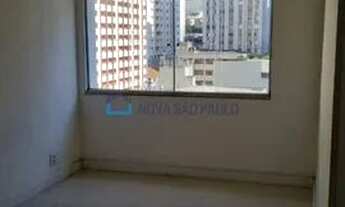 Imagem 2: Metrô Vergueiro, Apartamento com 2 dormitórios sendo 1 suíte, 1 vaga de garagem