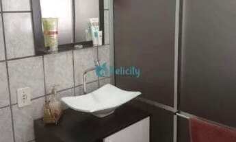 Imagem 7: Casa com 2 dormitórios, 2 vagas de garagem no Vila Mangalot