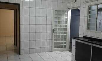 Imagem 5: Casa com 2 Quartos para alugar