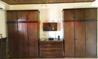 Imagem 4: Sobrado para venda possui 292 metros quadrados com 4 quartos em Santana - São Paulo - SP