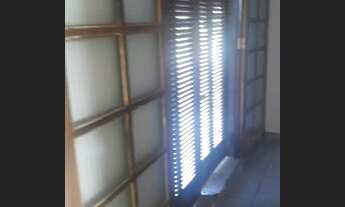 Imagem 2: Quarto Suíte Quarto com aluguel por R$850 /mês