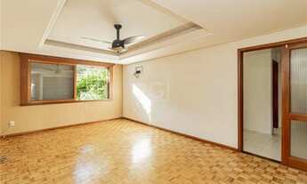 Imagem 5: Você procura um lugar com muito espaço e área verde? Te convido a conhecer esta casa térre