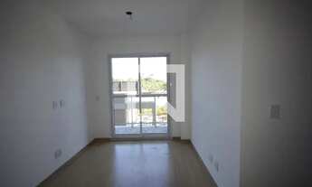 Imagem 2: Apartamento para Aluguel - Marechal Hermes, 2 Quartos, 52 m2