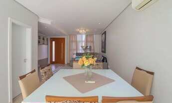 Imagem 5: Sobrado Mobiliado, de 3 dormitórios sendo 1 suíte, 2 vagas para carro lado a lado Ref.:VH