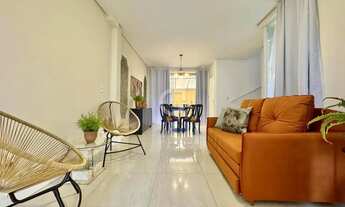 Imagem 2: Aconchegante e tranquilidade são sinônimos deste sobrado localizado em uma rua super tranq