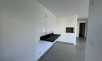 Imagem 2: Apartamento de 2 quartos com suíte e sacada - Alto Padrão pra locação no Centro de Canoas