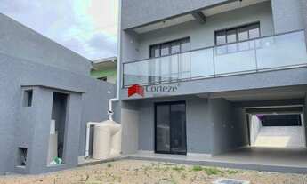 Imagem 2: Sobrado com 180m² 3 quartos, à venda, no bairro Boneca do Iguaçu em São José dos Pinhais