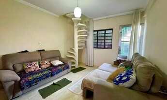 Imagem 2: Casa à venda em Barueri, Jardim Tupan, com 4 quartos, com 250 m²