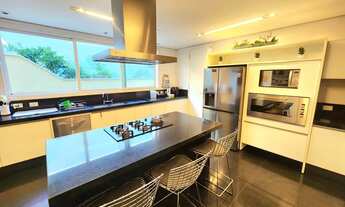 Imagem 6: Casa Alto Padrão para Venda em Santana de Parnaíba, Alphaville, 4 dormitórios, 4 suítes, 6