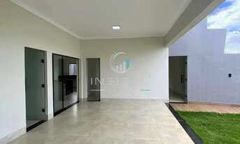 Imagem 3: Casa de Alto Padrão com 4 dormitórios e churrasqueira em Residencial Cerejeiras